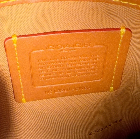 Coach Kitt Messenger Crossbody Bag With Floral Print- EUC - Picture 5 of 6